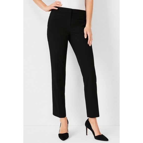 ANN TAYLOR • Classic Black Low Rise Ankle-Cut Trouser Pants - Picture 11 of 12